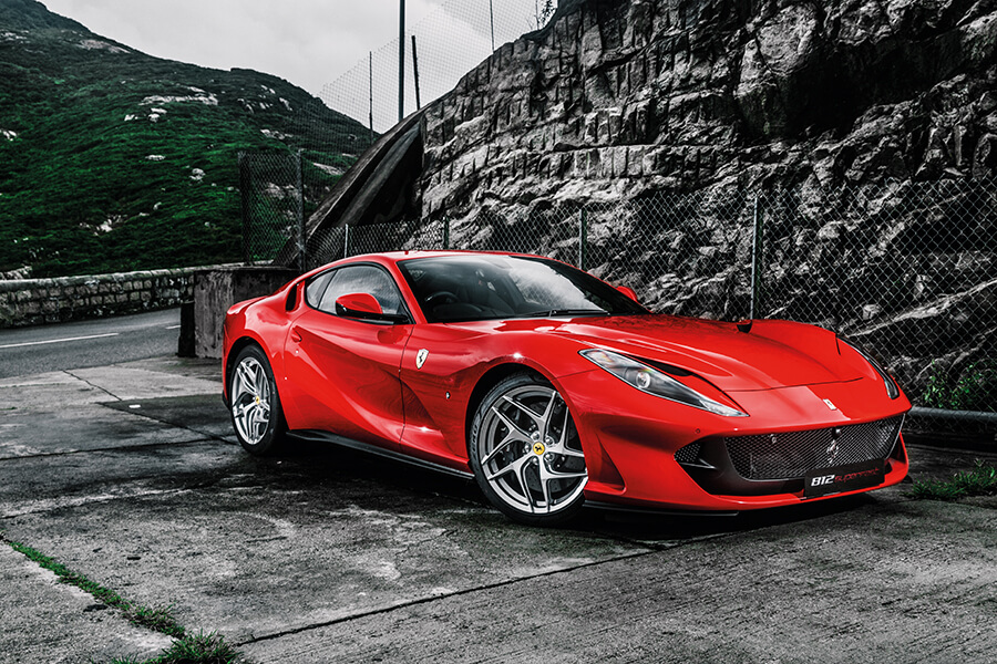 Ferrari 812 superfast front styling