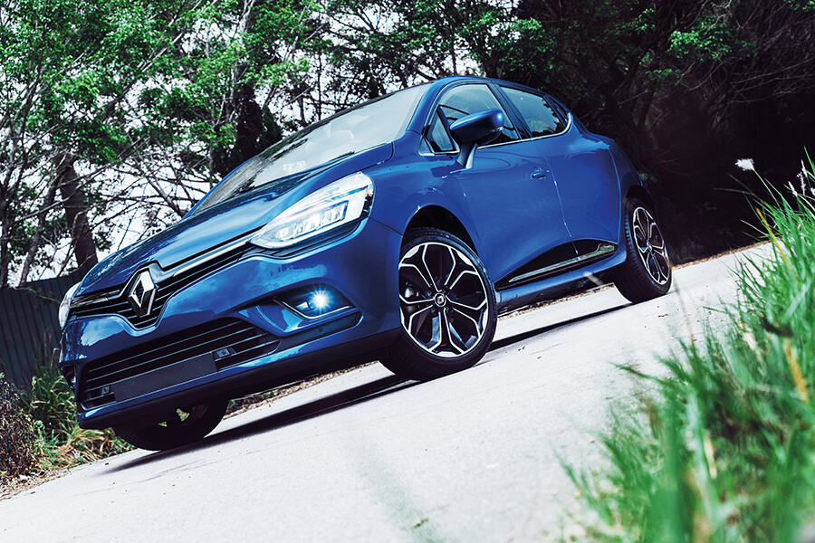 Renault Clio front styling